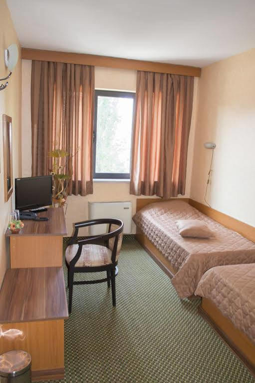 Rodopi Hotel ฮาสโกโว ภายนอก รูปภาพ