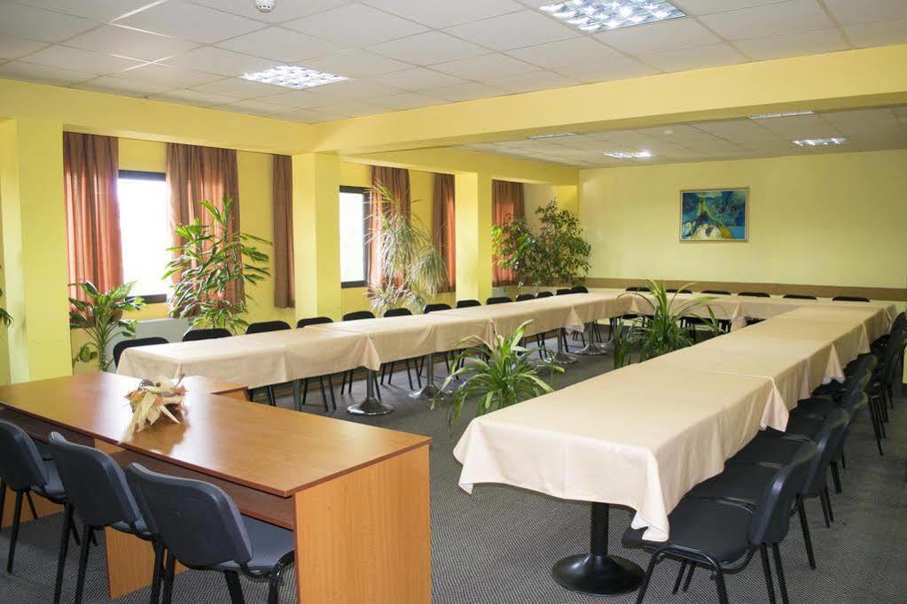 Rodopi Hotel ฮาสโกโว ภายนอก รูปภาพ